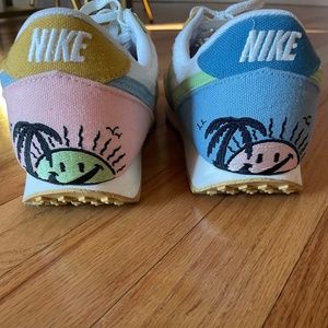 Nike DayBreak Special Edition “Sun Club Worn Blue”